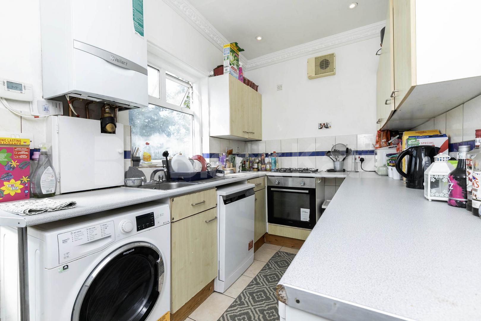 Modern Apartment Little Ealing Lane, South Ealing